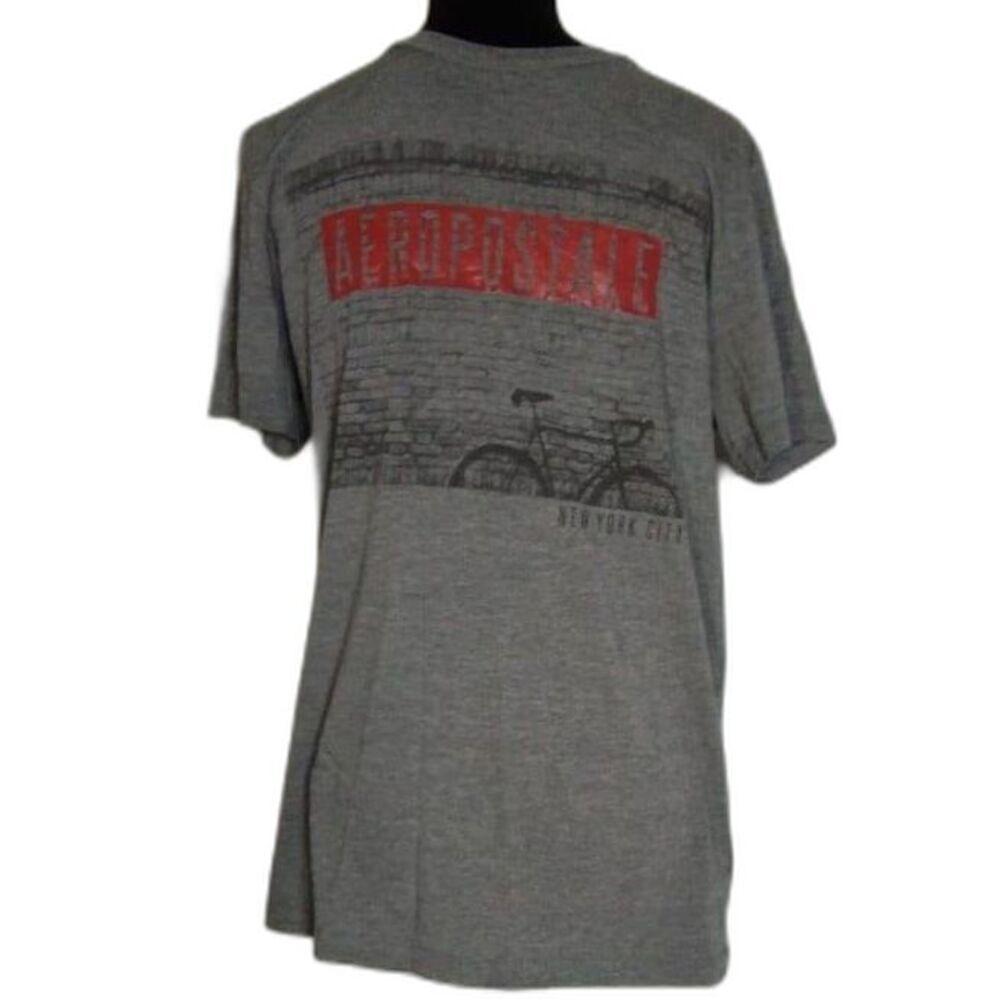 Aeropostale Grey Mens T shirt Size M Has a Bike and words New York Across Middle